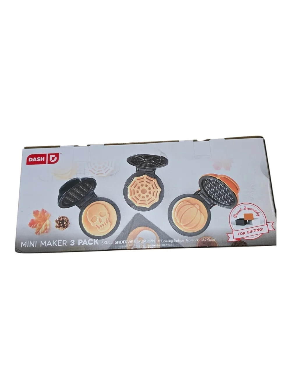 Dash Nonstick Mini 4